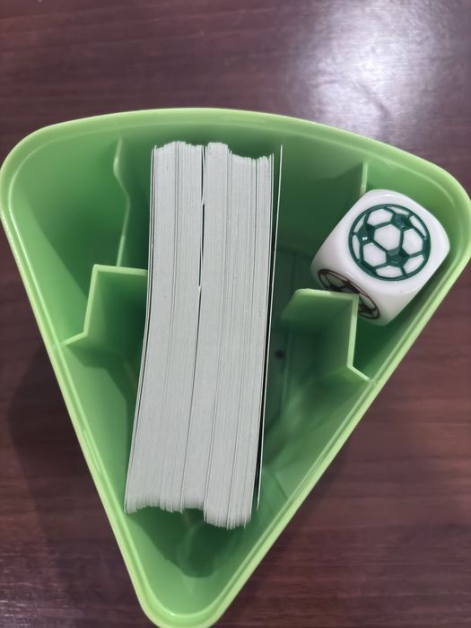 Trivial Pursuit Futebol Mundial – Edição Miniatura Completa com Caixa