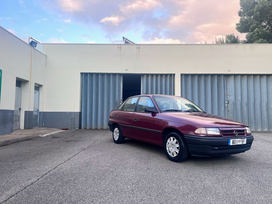Opel Astra 1.4i — Setembro 1994