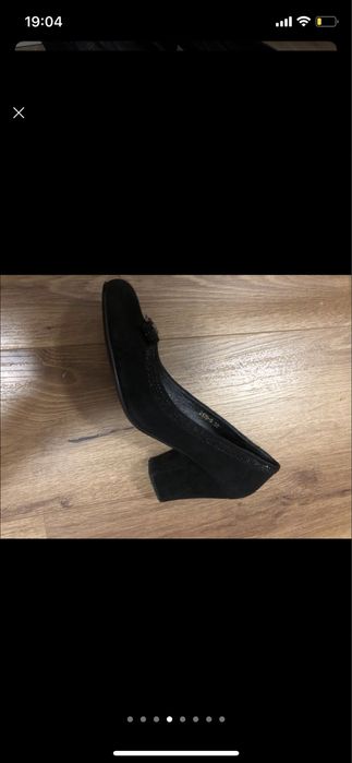 Натуральні замшеві туфлі туфли