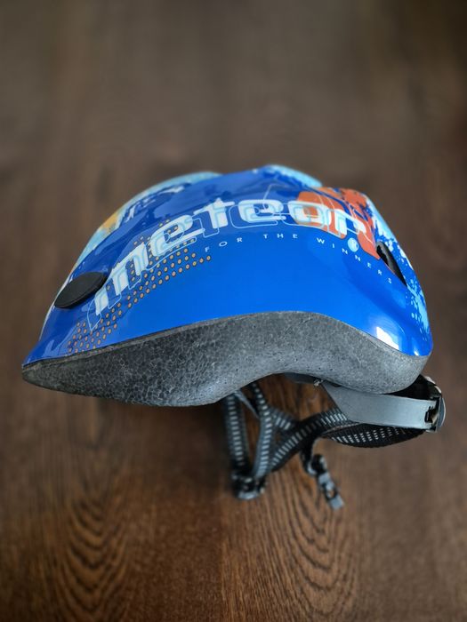 METEOR Kask  uni Meteor HB6-5 regulowany rozm. M  52 -56

Kask rowerowy dla dzieci Meteor HB6-5 regulowany
5
