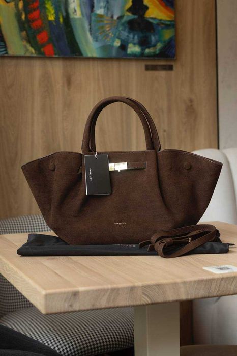 Стильна замшева сумка DeMellier Midi New York шоколад. ТОП