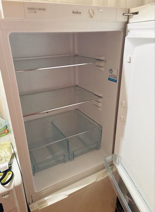 Lodówka Amica biała