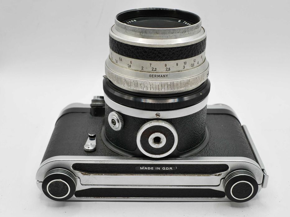 Pentacon SIX TL + Carl Zeiss Tessar 2,8/80 mm 6x6