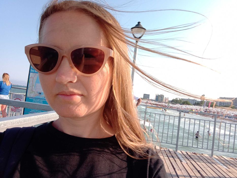 nauczyciel języków francuski albo rumunski