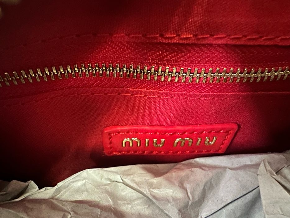 Mala miu miu vermelha