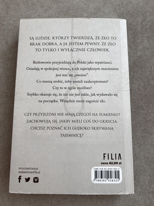 „Obcy” Max Czornyj 1+1 gratis