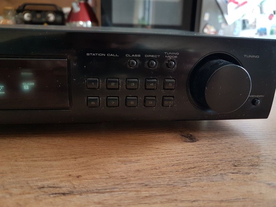 Pioneer FM/AM digital-synthesizer model f-304rds