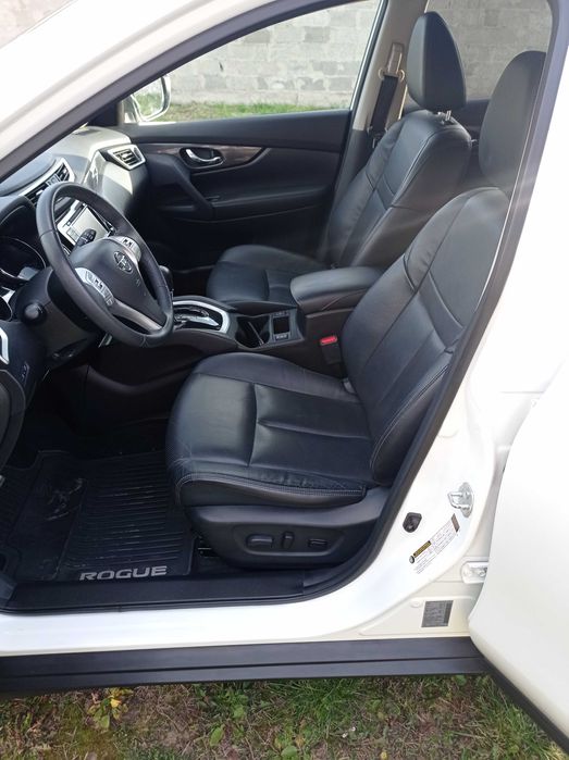 Nissan ROGUE SL awd