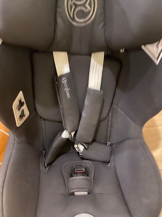 Cadeira cybex modelo sirona