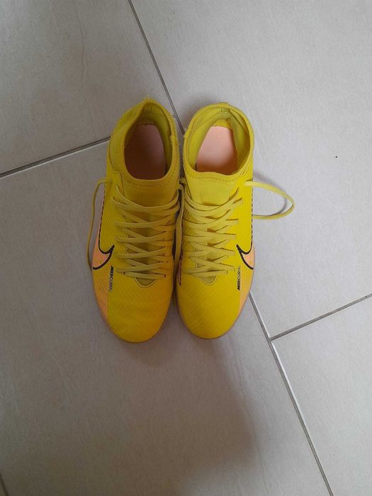 sapatilhas futsal nike