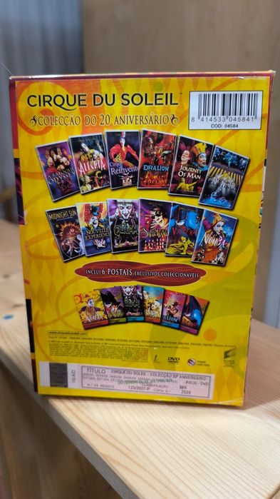 Cirque du Soleil - 20° Aniversário (12 DVDs e 6 postais)
