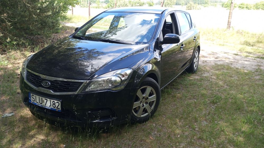 Kia cee'd 1,4 benzyna