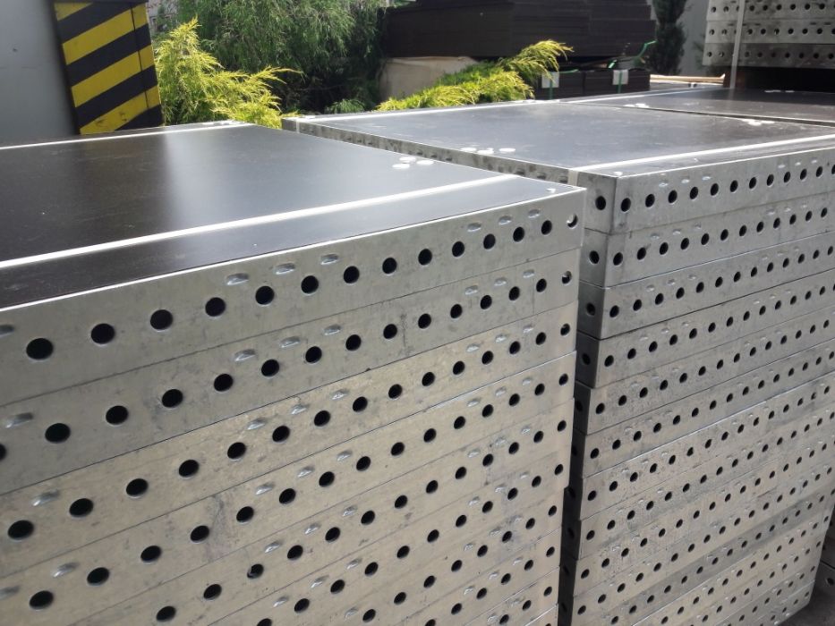 Szalunki ścienne 121 m2 LEKKI system szalunek TEKKO PIONBOX MINI