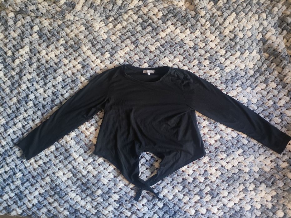 Bluzka wiązana czarna S