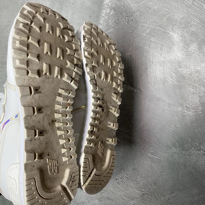 Жіночі кросівки New Balance 574 білі