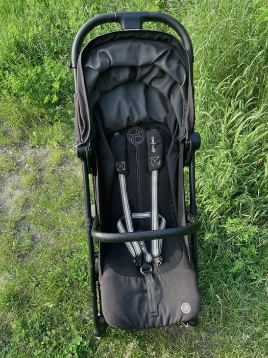 Прогулянковий візочок Cybex beezy