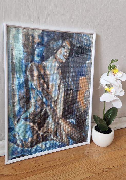 Haft diamentowy, diamond painting, motyw kobiety