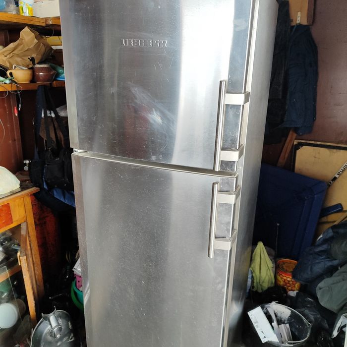 Продам холодильник