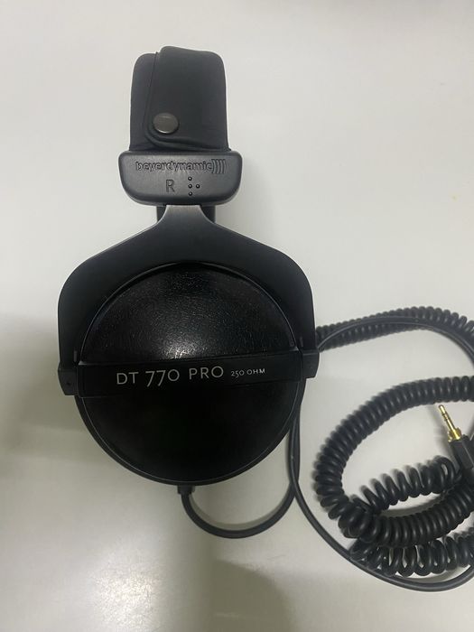 Auricolar como novo vintage.