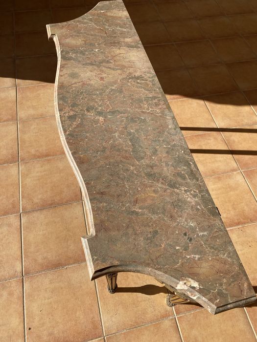 Mesa em ótimo estado