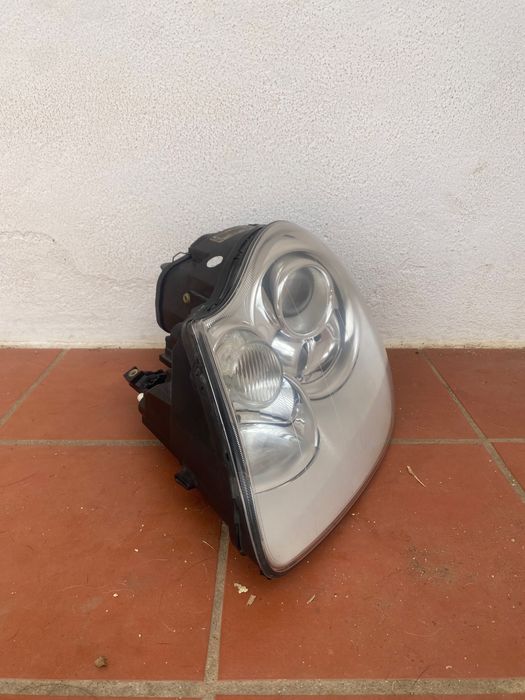 Farol Porsche Cayenne 955 9PA