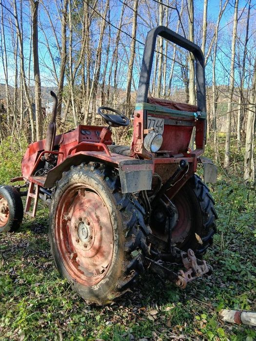 Продам трактор Т-25