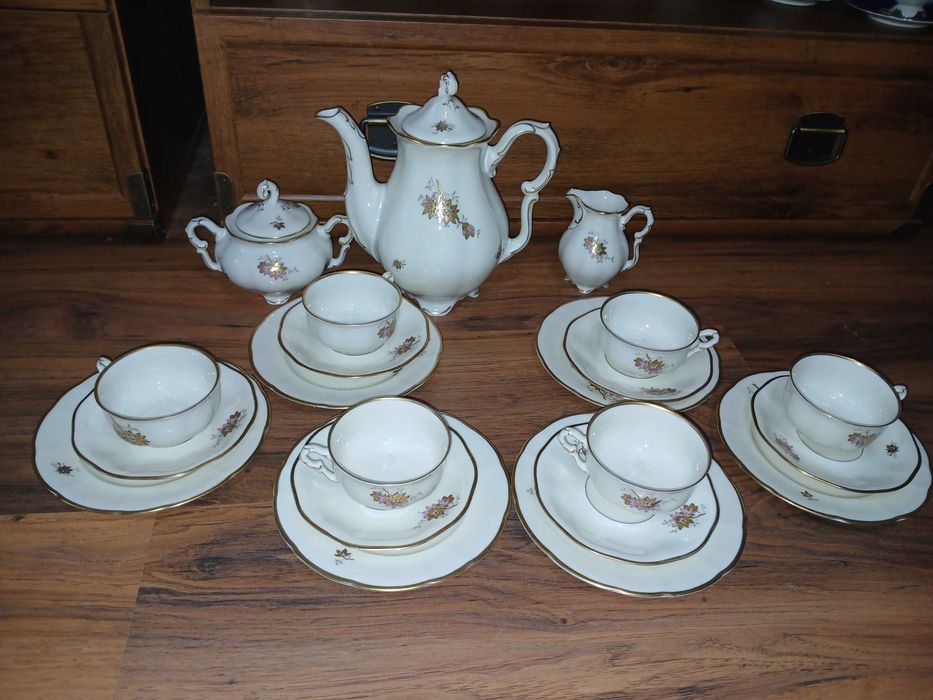 Stary serwis PirkenHammer ecru ze łotem do kawy