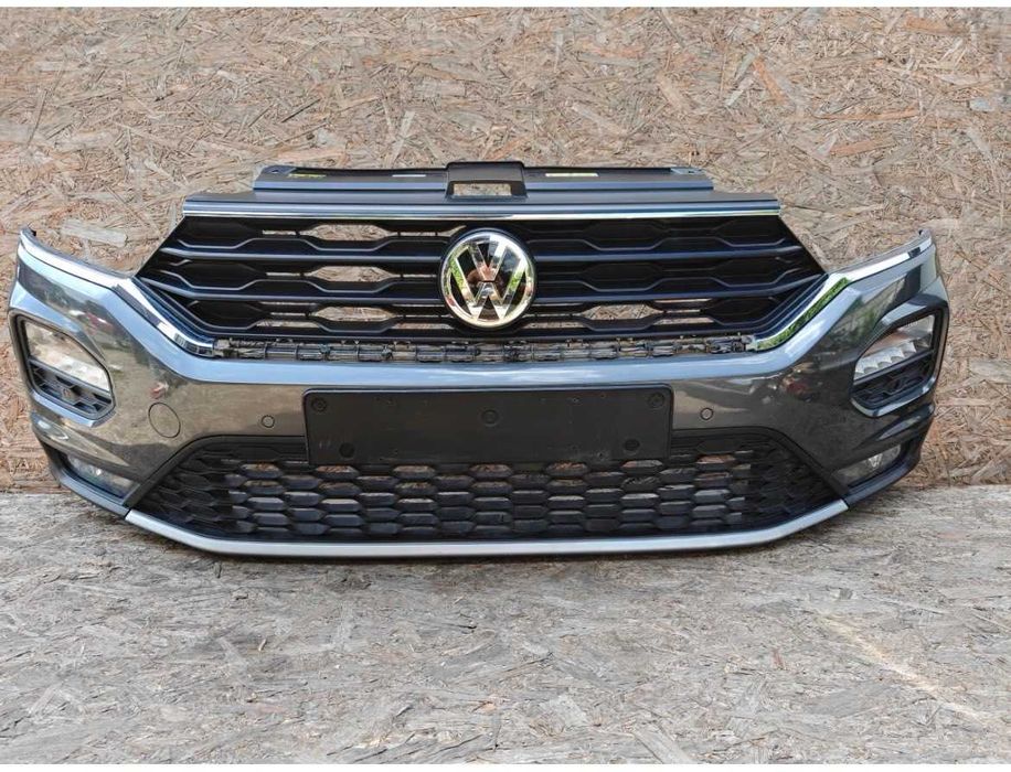 VW T-Roc  I 2GA Бампер передній