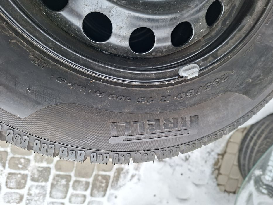 Диски з шинами Нові Форд Куга 5/108 R16 6,5J ET50 235/60 16 100H