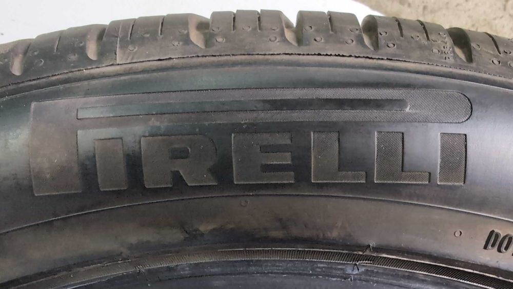 Комплект шин R21 285/40 Pirelli scorpion zero