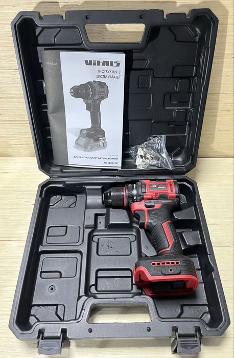 Шуруповерт Vitals AU1832c BL/безщ/32Нм/без Акб та ЗП/Кейс/Метал патрон