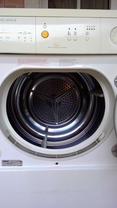 Máquina Lavar Loiça com avaria