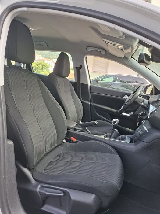 Peugeot 308 120cv
