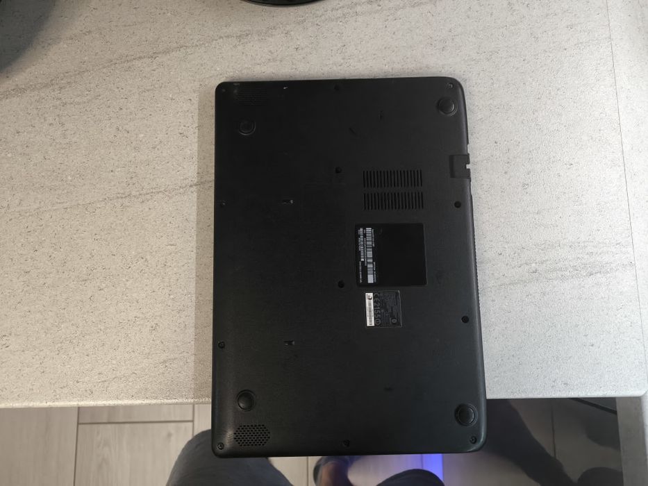 Laptop Acer aspire 13 cali