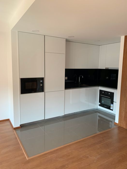 T1, Asprela Domus II, em frente Hospital São João