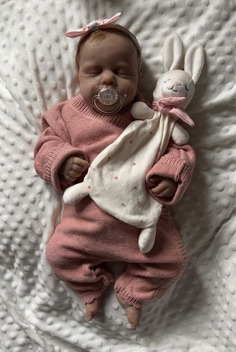 Bebe reborn de silicone (ler descrição)