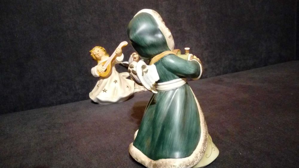 Porcelana,kolekcja,Goebel,figurka,aniołek,dziewczynka,duża