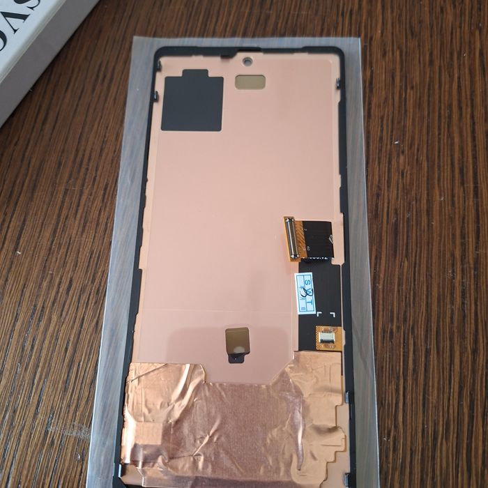 Sprzedam nowy wyświetlacz google pixel 7