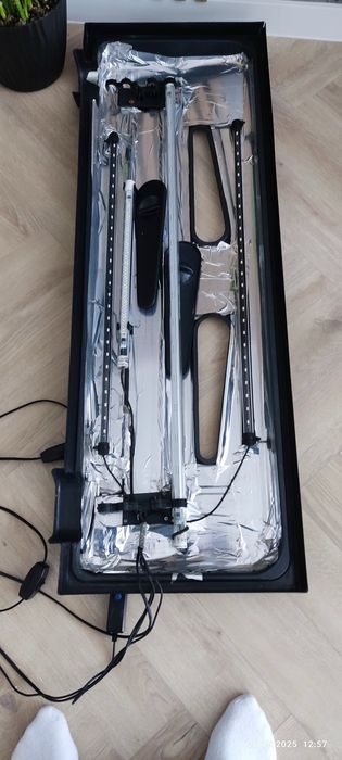 Pokrywa do akwarium 240 L lampa