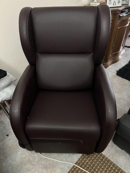 Cadeirão Articulado