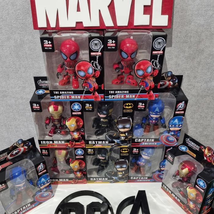 Фігурка металева Супергерой Марвел і ДС.