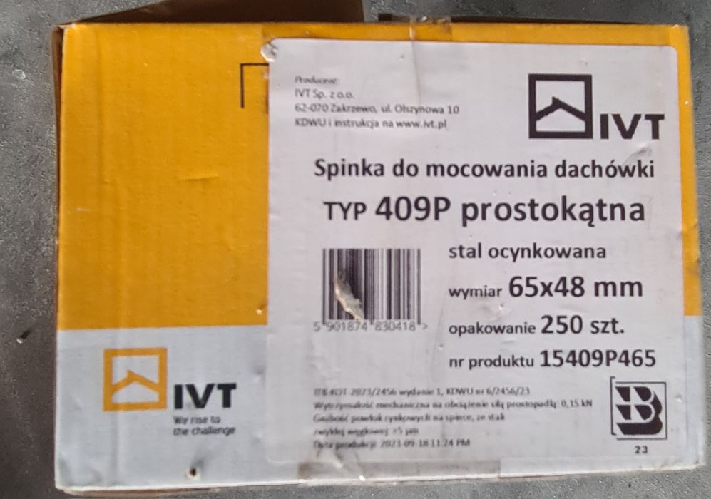 Spinki do dachówki