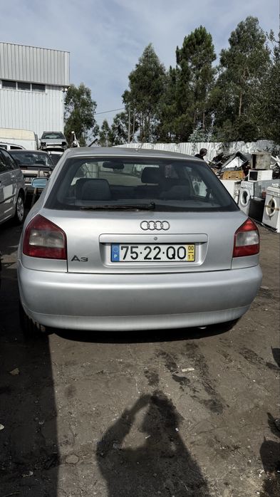 tampa da mala Audi A3 Fase 2 ano 2002