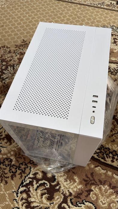 Корпус Lian Li O11 Dynamic Mini білий, новий Open Box