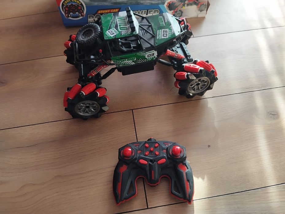 Auto terenowe zdalnie sterowane