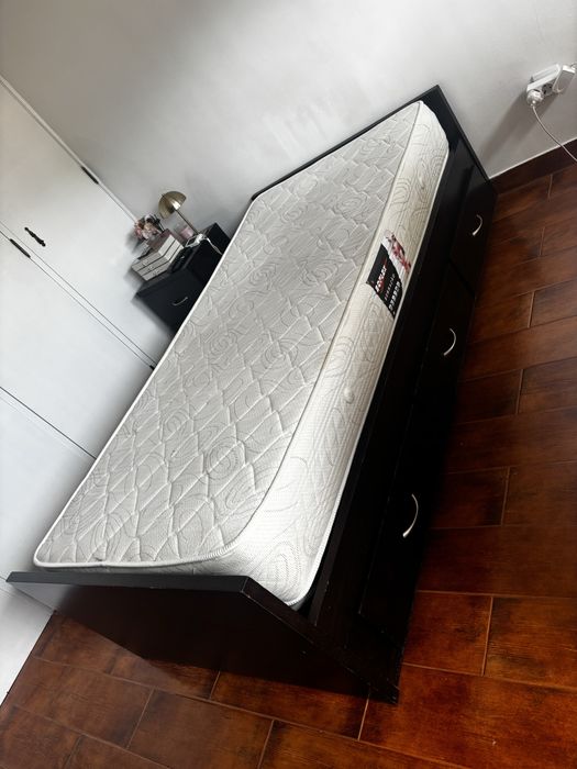 Cama de solteiro