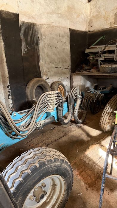 Vendo máquina agrícola vibratória spedo