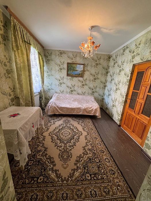 Оренда пів будинку Бортничі, Київ