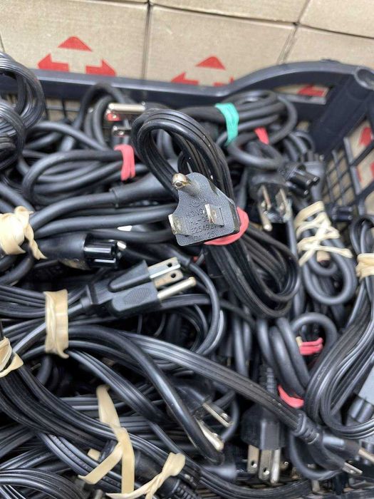 Оригінальний кабель живлення 220V C5 C7 C13 для ноутбука  | Опт