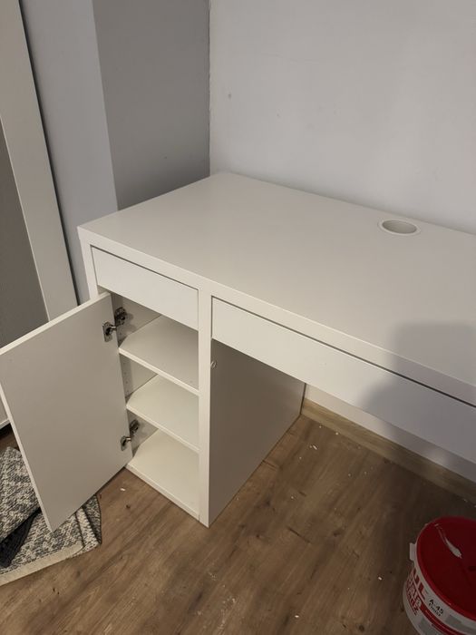 Używane biurko białe